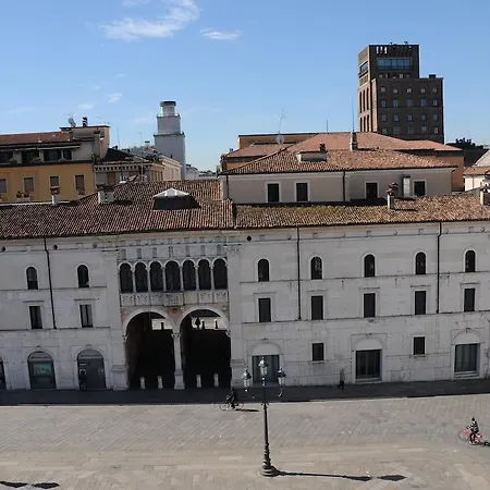 Con Vista Apartment Brescia